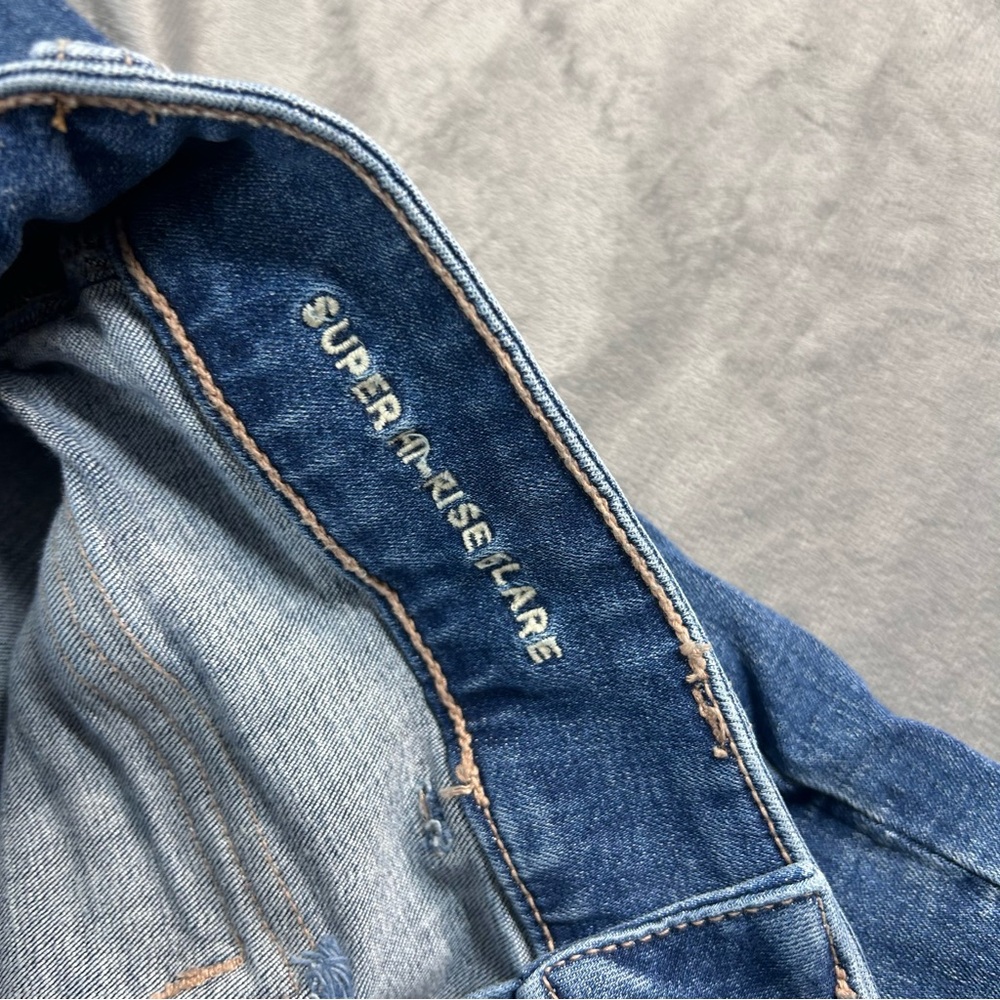 American Eagle Outfitters Women’s Blue Denim Jeans - Picture 5 of 7